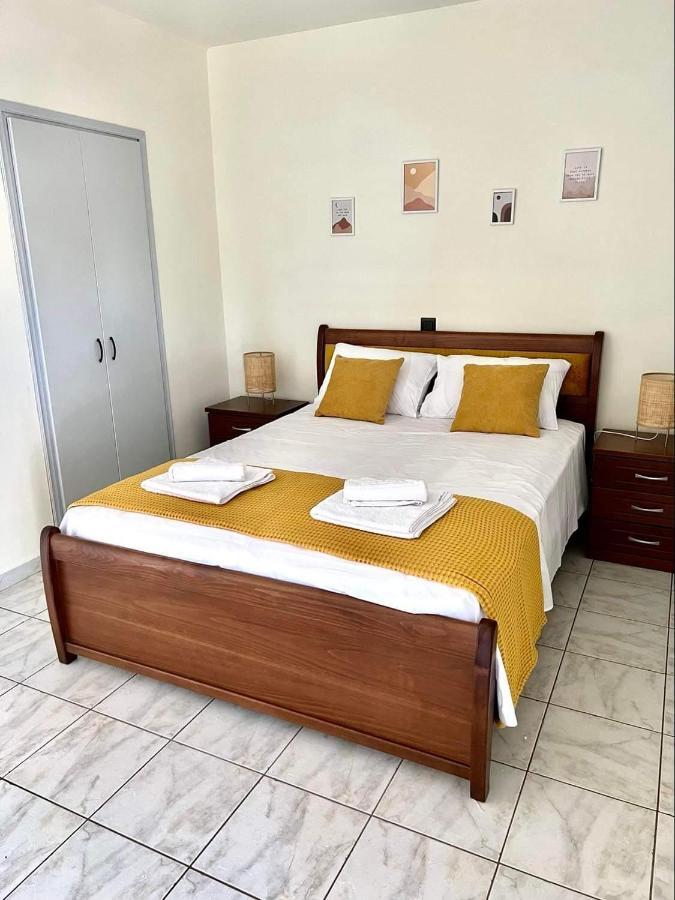 Kalamata Garden Suite Exteriör bild