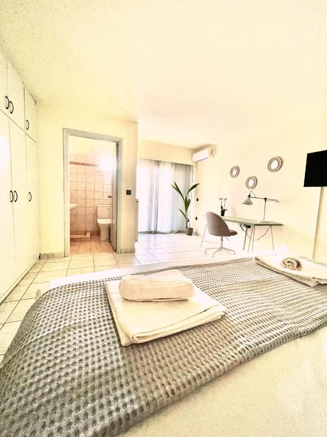 Kalamata Garden Suite Exteriör bild